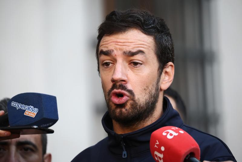 Aton - Alcalde de Maipú, Tomás Vodanovic