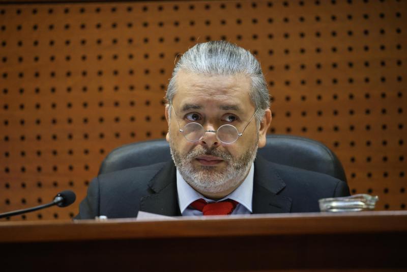 Abren cuaderno de remoción de juez Urrutia - Aton