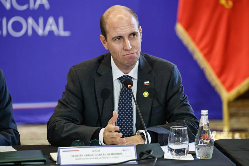 Aton- Ministro Martín Arrau