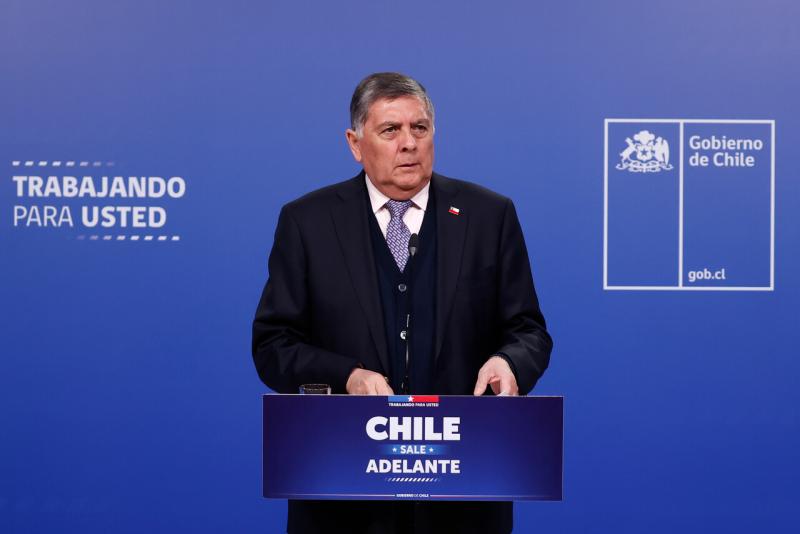 Aton - El biministro Alvarado defendió los cobros realizados por Tesorería a deudores del CAE