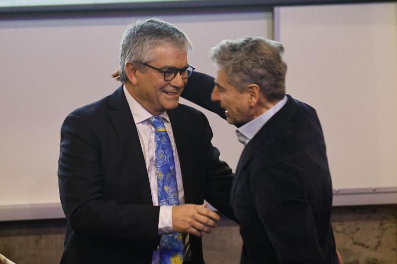 Aton- Velasco en lanzamiento del libro de Marcel