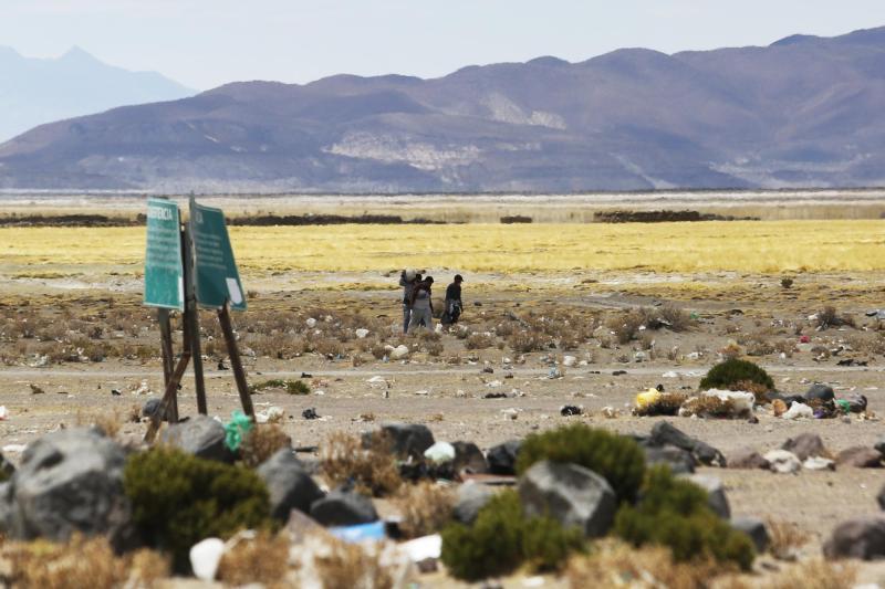 Gobierno confirma destrucción de "puente" construido en la zanja de Colchane - referencial Aton
