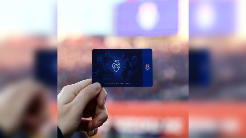 Instagram/metrodesantiago - Nueva tarjeta Bip! de la Universidad de Chile