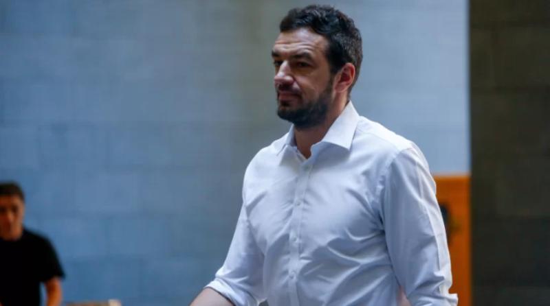 Qué piensa Tomás Vodanovic (FA) y por qué lidera en aprobación en las encuestas