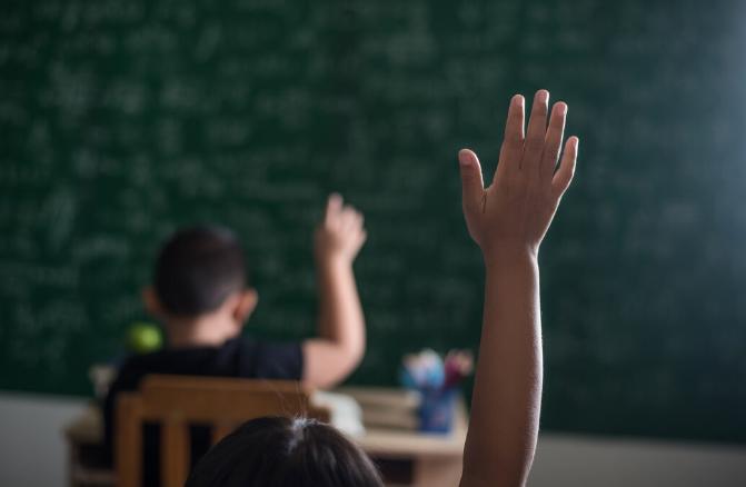 David y Goliat en primaria, Adán y Eva en secundaria: Texas aprueba historias bíblicas como lectura obligatoria en escuelas públicas - Freepik - Referencial