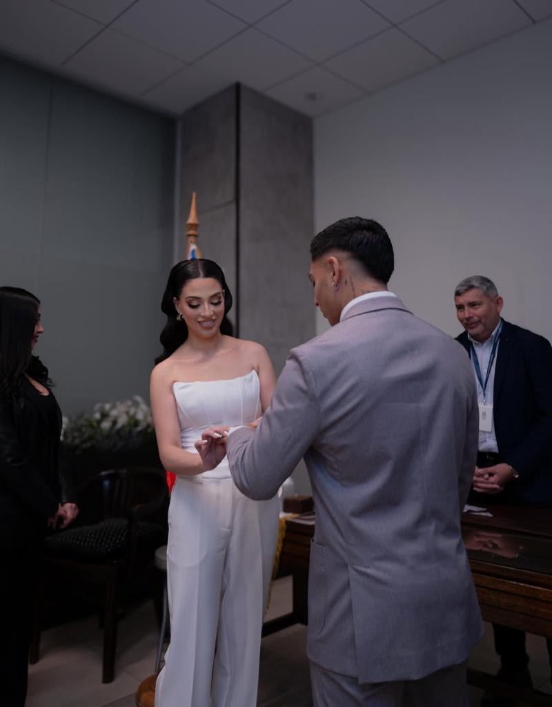 Jordhy Thompson y Camila Sepúlveda - Instagram