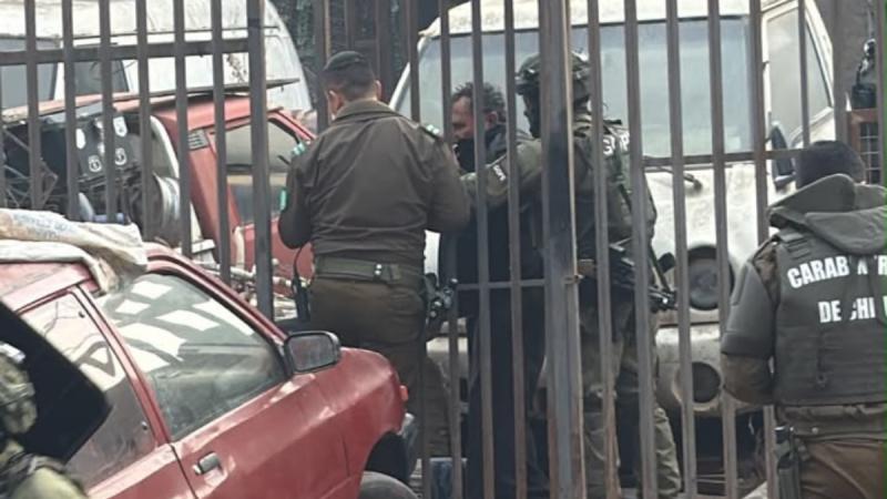 Inspector municipal fue rociado con bencina en Villa Alemana - T13