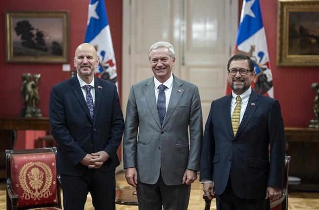 Judd se reunió con Kast y Pérez Mackenna