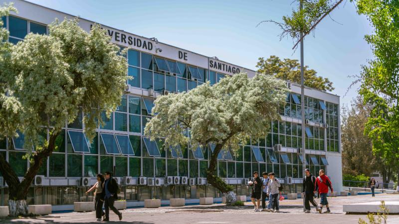 Evacúan campus de la Usach por amenazas en correo masivo - Usach