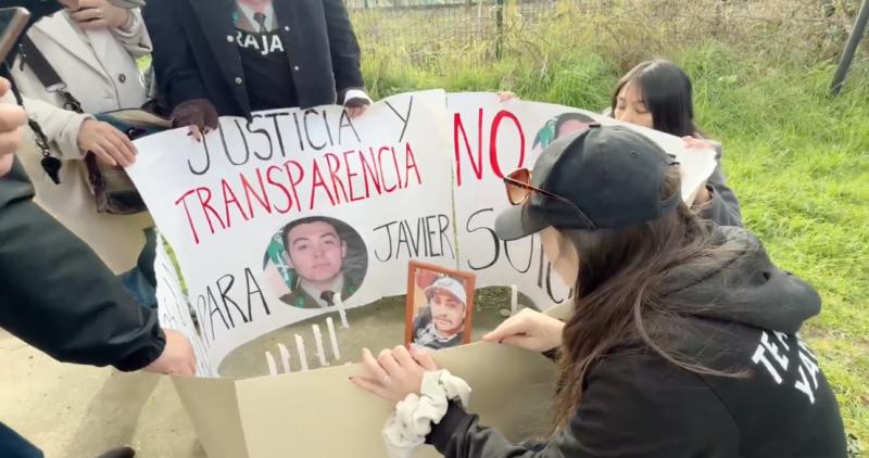 Familia de carabinero fallecido en Puerto Varas marcha para exigir justicia y acceso a investigación