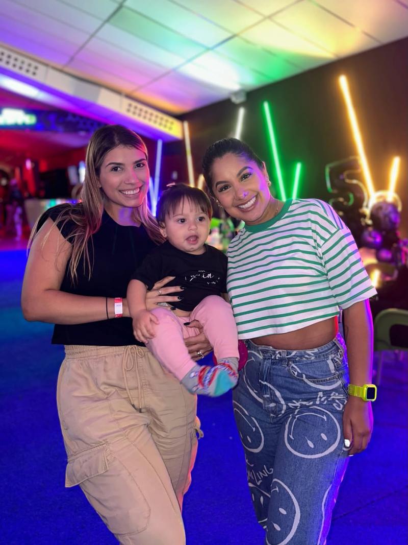 Imstagram - Actriz Nathalie Vera y su amiga