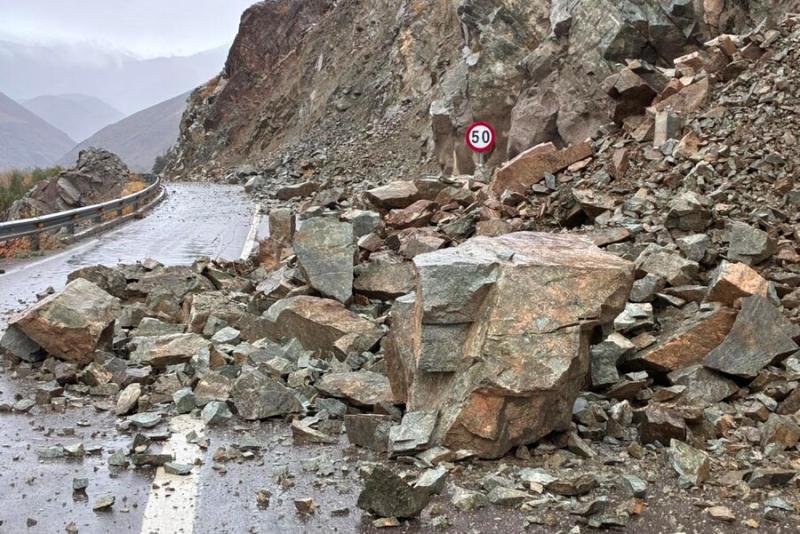 Agencia UNO - "Es un año de alto riesgo de aluvión": Expertos advierten más lluvias intensas por el Súper Niño en Chile