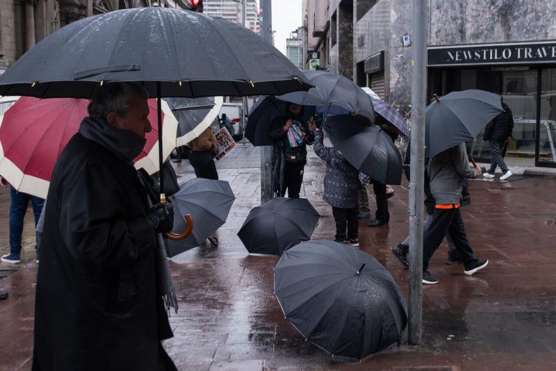 Agencia Uno - Se acerca la lluvia a la capital
