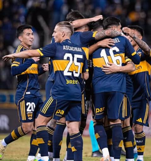 VIDEO | Hinchas de Boca Juniors pifian a una de sus figuras en partido ante O'Higgins - Instagram: @bocajrs