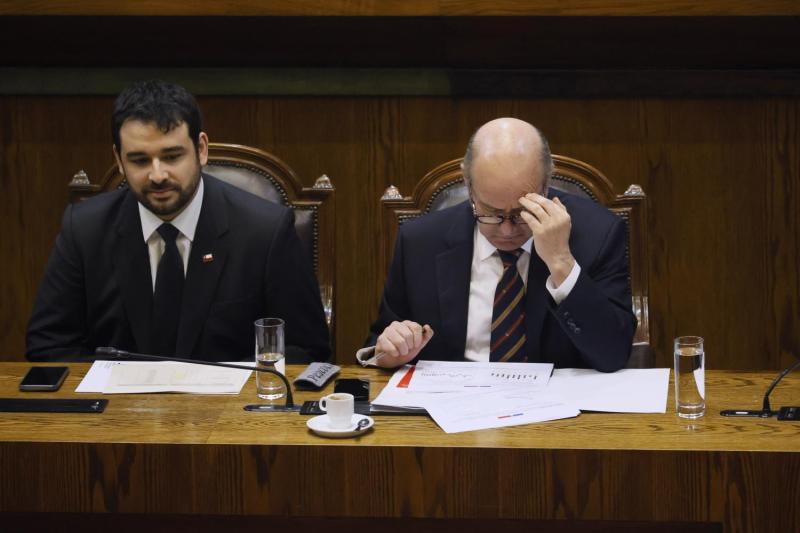Renuncia subsecretario de Hacienda Juan Pablo Rodríguez