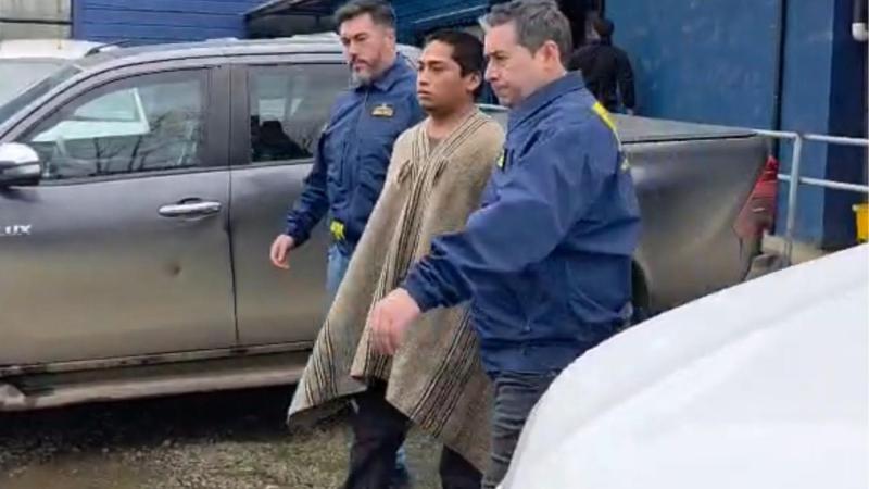 T13 - Es hermano de "El Sata": detienen a prófugo por el crimen de brigadista de la Conaf de 20 años en Cañete