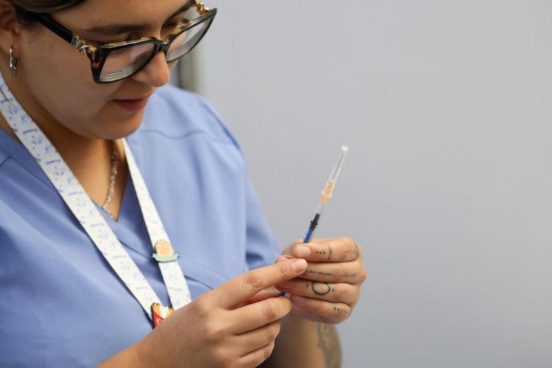 Amplían vacunación contra la Influenza a toda la población - Aton