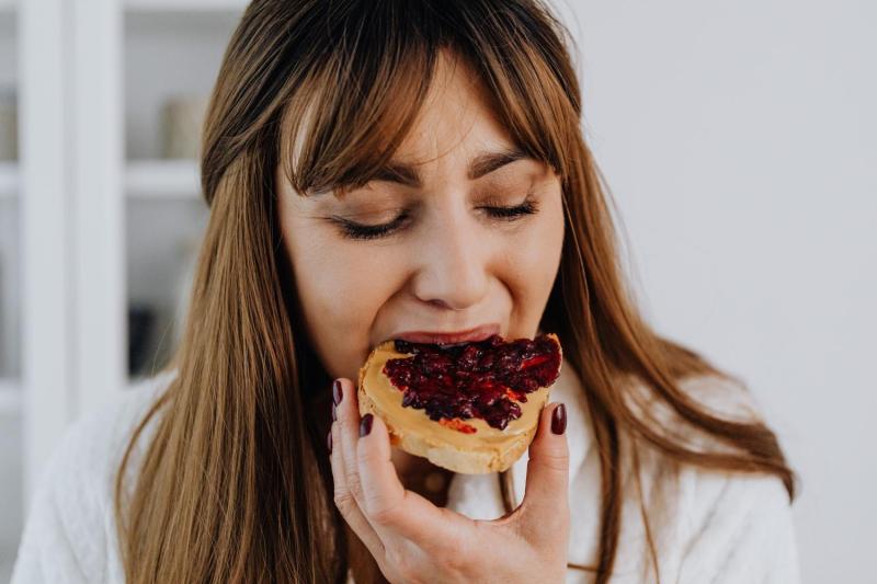 Pexels - El frío sí te puede hacer sentir más ganas de comer