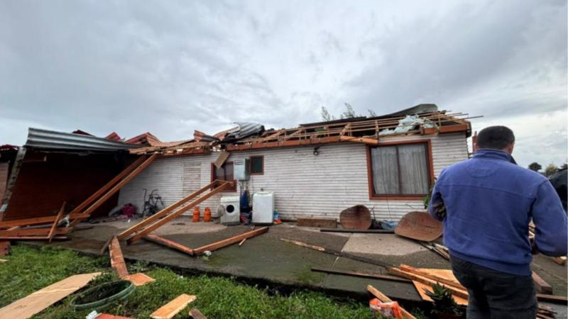 X - Impactantes registros muestran el paso de tres tornados en Ñuble