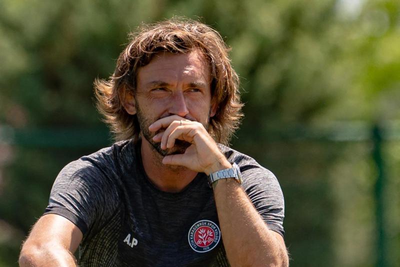 AFP News | ¿Hay o no hay DT para la selección de Italia?: Paolo Maldini renuncia a la Federación luego de que se cayera la contratación de Andrea Pirlo como entrenador