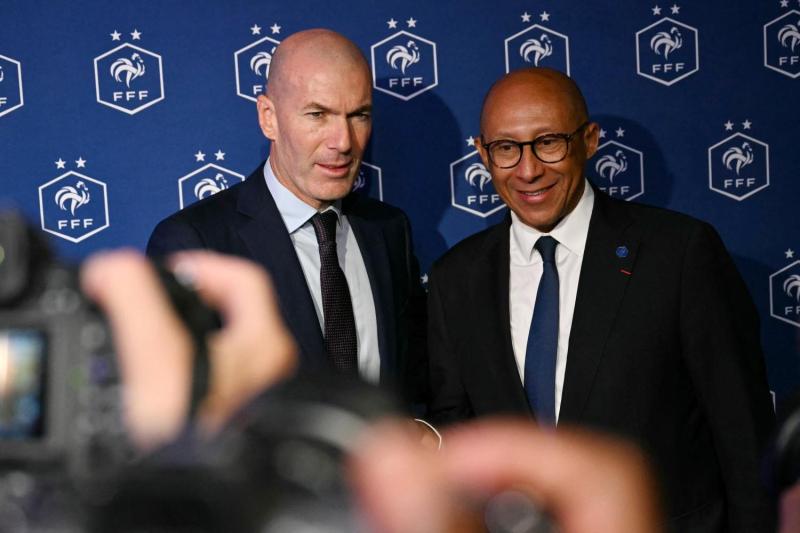 AFP - Oficial: Zinedine Zidane, nuevo seleccionador de Francia