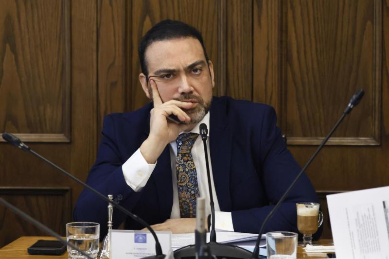 Aton- Senador Karim Bianchi (independiente)