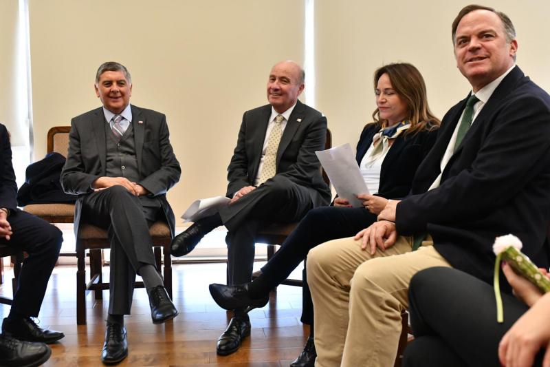 Negociaciones Megarreforma - Agencia UNO