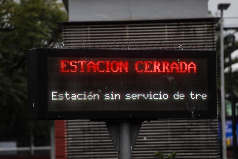 Estación Santa Isabel continúa cerrada tras incendio - Agencia Uno