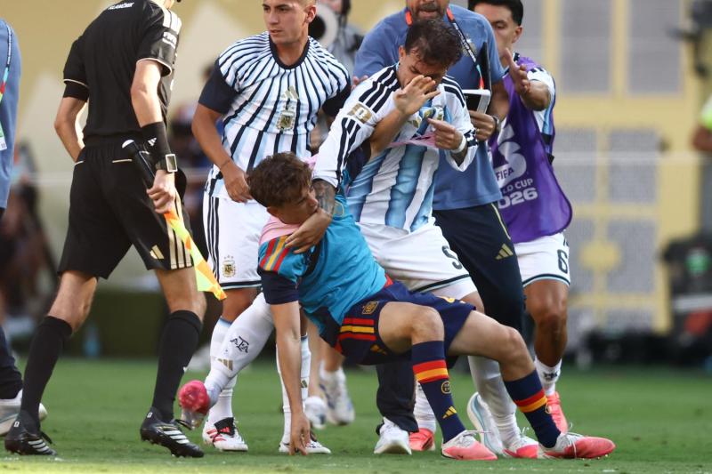 Leandro Paredes arriesga dura sanción tras el Mundial - AFP