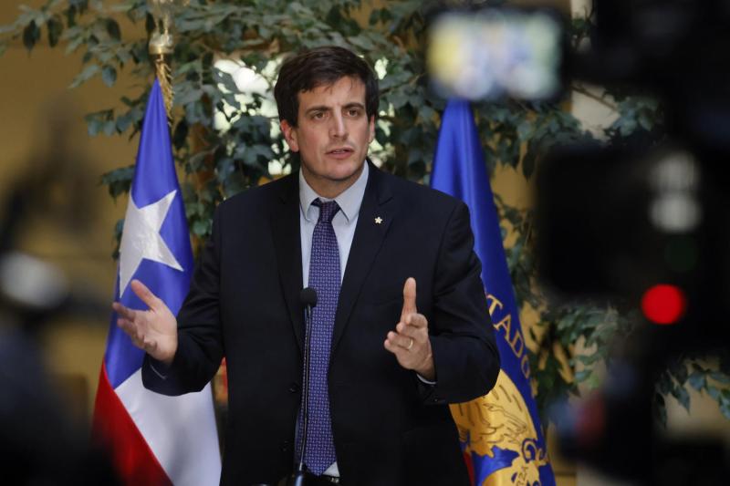 Aton- Schalper aseguró que el gobierno necesita un vocero