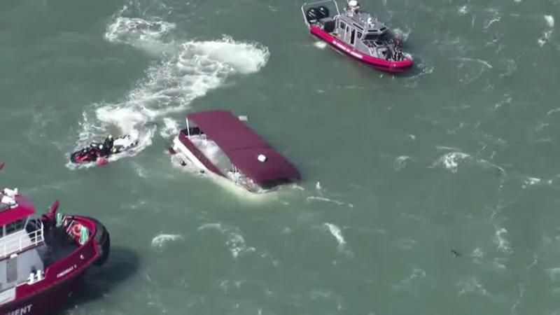 Un muerto y dos desaparecidos tras naufragio de barco cerca de Alcatraz en EEUU