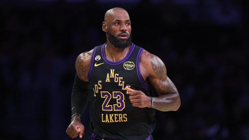AFP - Curry abre la puerta de los Warriors a LeBron James | T13