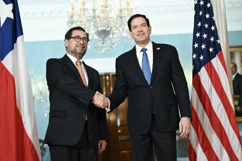 Marco Rubio respalda a la FIFA tras reunión con canciller chileno - AFP