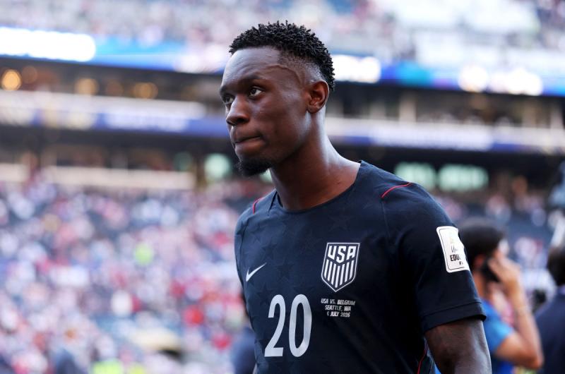 AFP - Jarell Quansah no corrió la misma suerte que Folarin Balogun, en la imagen