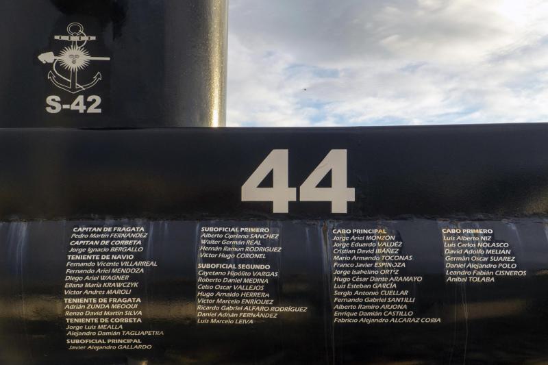 AFP - Los nombres de los tripulantes que murieron en el hundimiento del ARA San Juan