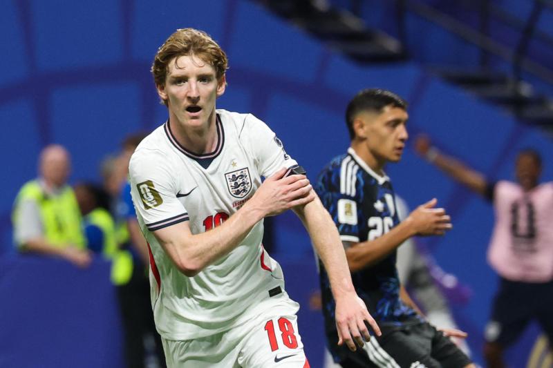 VIDEO | ¡Qué definición!: El golazo de Inglaterra que está eliminando a Argentina - AFP