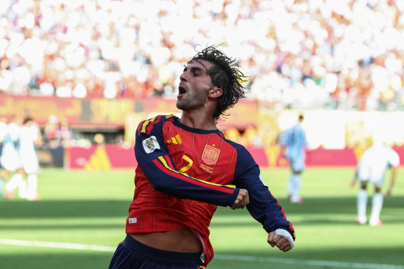 VIDEO | El relato argentino al gol de Ferrán Torres en la final del Mundial - AFP