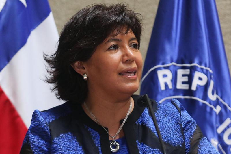 Desde “herramientas para progresar” a un “salto al vacío”: las reacciones del gobierno y la oposición tras aprobación de la megarreforma - Agencia Uno