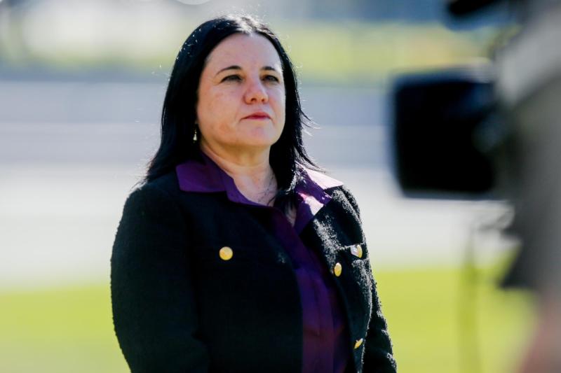 Exministra Steinert excedió sus facultades, según Contraloría - Agencia Uno