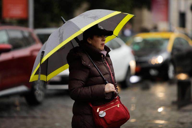 Agencia Uno - Lo que debe tener tu kit de emergencia ante pronóstico de sistema frontal en 10 regiones