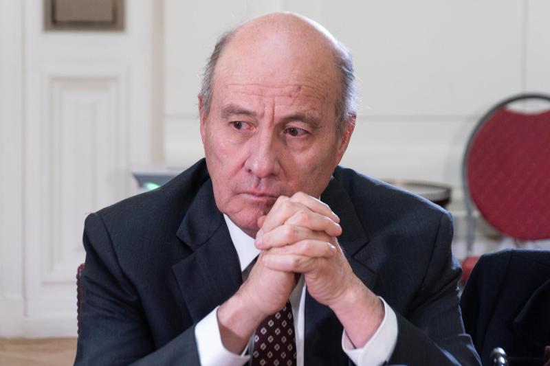 Desde “herramientas para progresar” a un “salto al vacío”: las reacciones del gobierno y la oposición tras aprobación de la megarreforma - Agencia Uno