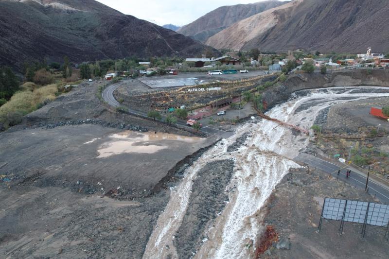 Agencia Uno - Mujer desapareció tras avalancha de nieve en Alto del Carmen