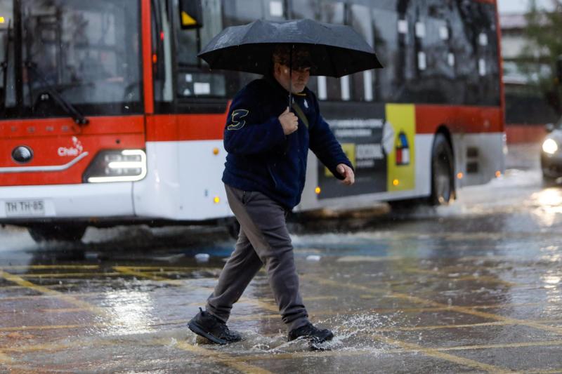 Agencia Uno - Lluvia en Santiago