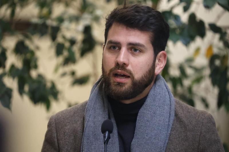 Aton- Senador Diego Ibáñez (FA)