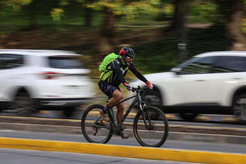 Tienda deberá pagar millonaria indemnización por venta de bicicleta defectuosa - referencial Aton