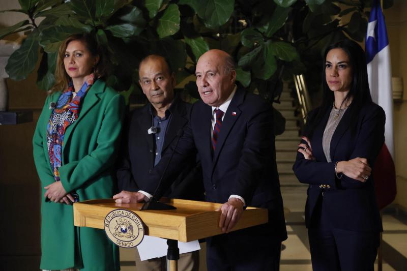 Aton- Senadores del PPD habían alcanzado acuerdo con el ministro Quiroz