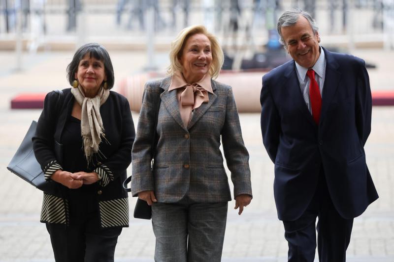 La broma de Cecilia Morel al recordar a Piñera - Aton