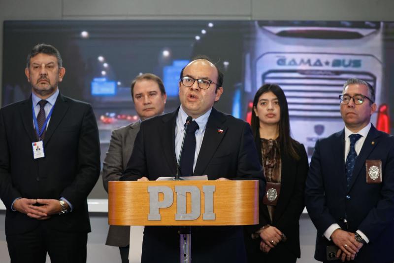 Gobierno concreta nuevo vuelo de expulsión: 40 extranjeros fueron deportados a tres países - Aton