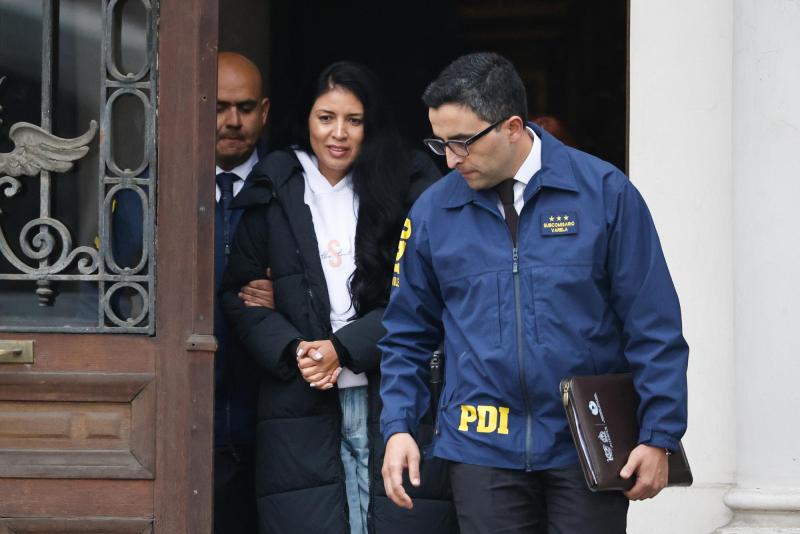 Aton - El Juzgado de Garantía de Antofagasta fijó para el 24 de julio próximo la audiencia en que se debatirá si los cuatro años de reclusión en Países Bajos se suman o no a la condena por fraude al fisco.
