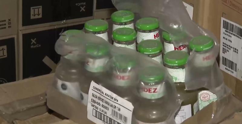 T13 - Detienen a dueño de liquidadora que vendía alimentos con vencimiento adulterado